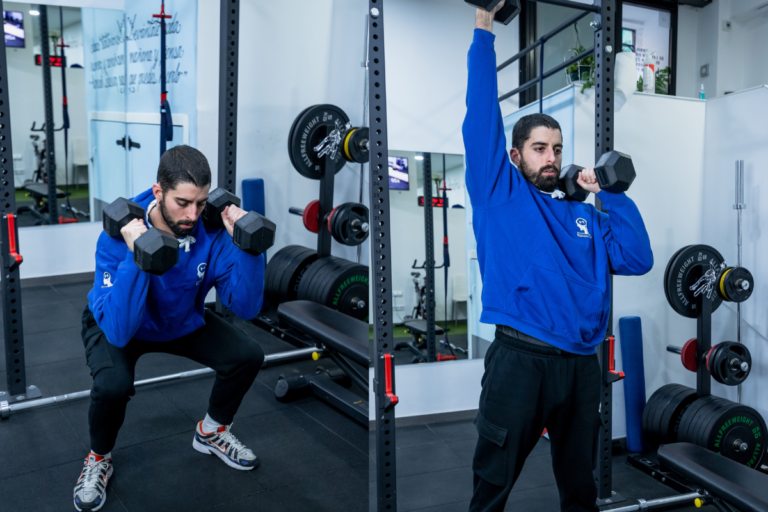 5 Tipos de sentadillas para entrenar y fortalecer las piernas y core
